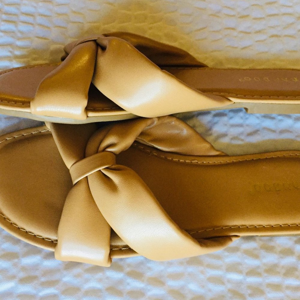 Bamboo Women's Slide Sandals - Picture 9 of 15